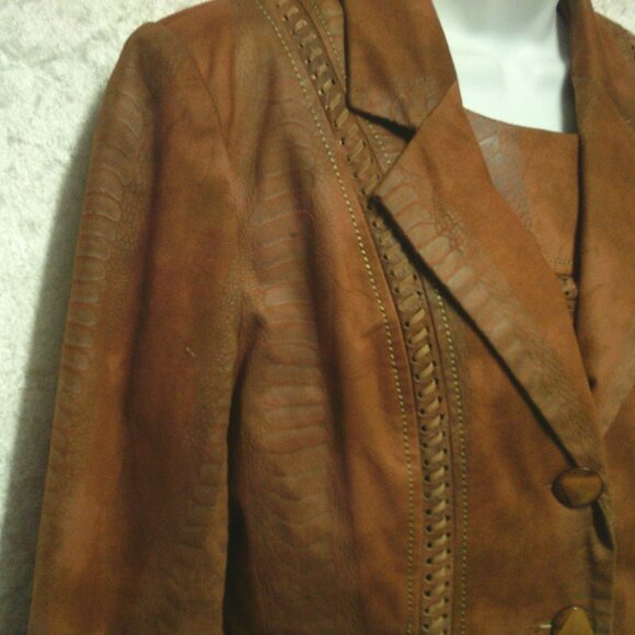 Rosemary Women's jacket skirt vest set faux lether size-13-15 - Picture 4 of 16